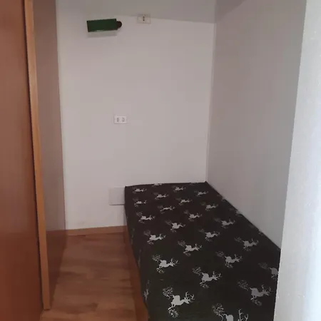 La Maison De Apartment