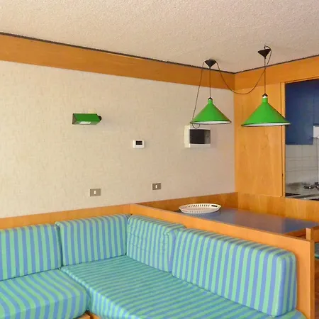 La Maison De Apartment